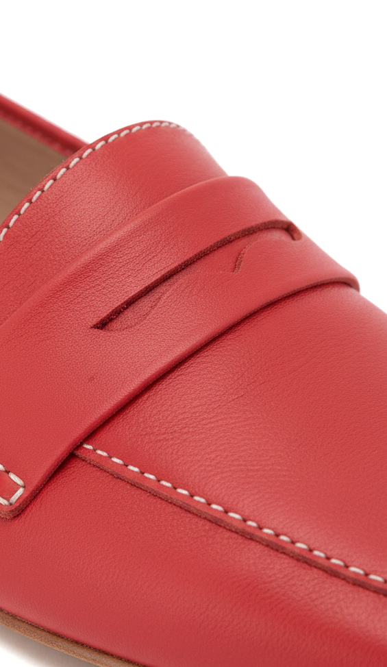 Cipó Red Leather Square-Toe Loafers – Flat