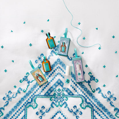 Moroccanoil Treatment Holiday Ornament – Limited Edition (Light & Original)