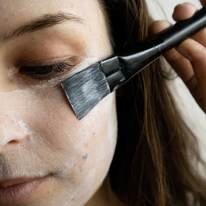 Likami Facial Mask Brush