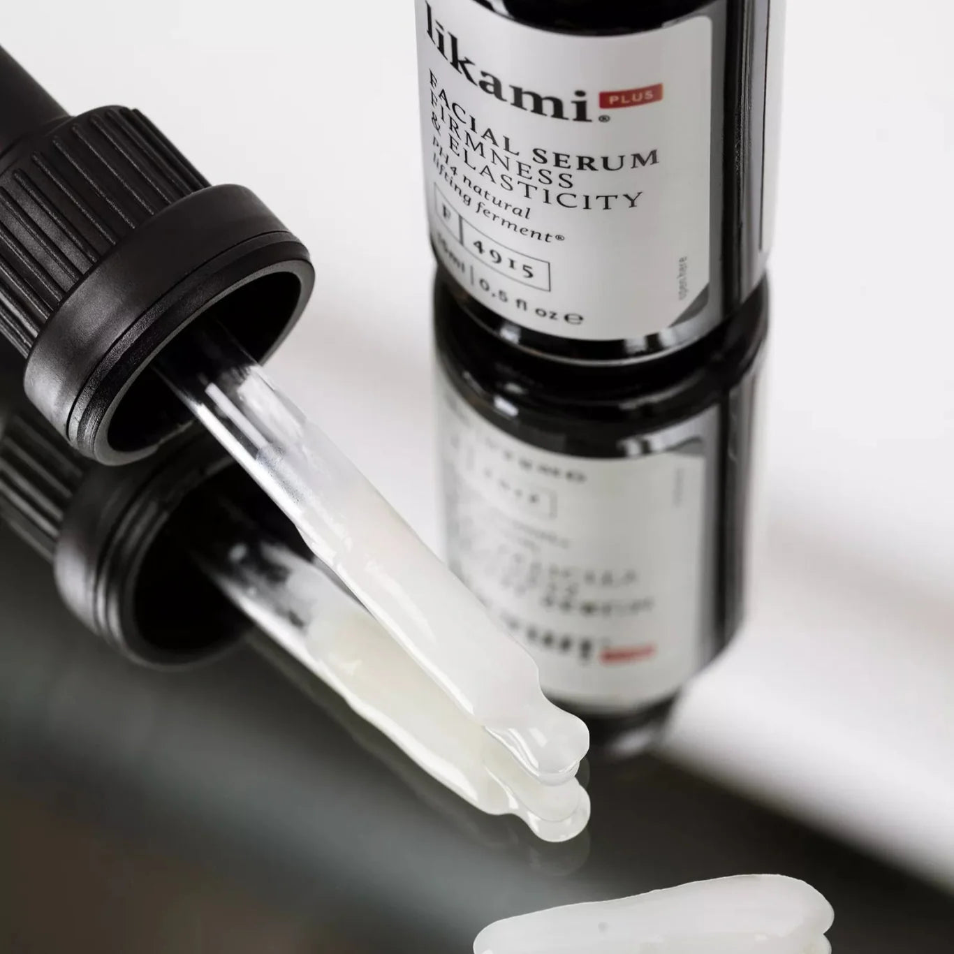 Líkami Facial Serum Firmness & Elasticity – Verstevigend serum met pH4 Natural Lifting Ferment® | 15 ml