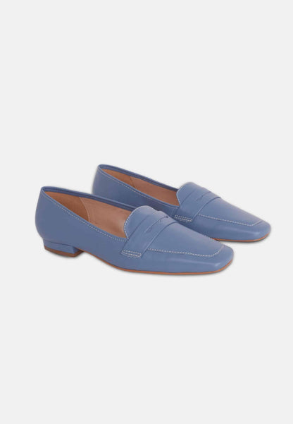 Cipó Blue Leather Square-Toe Loafers – Flat